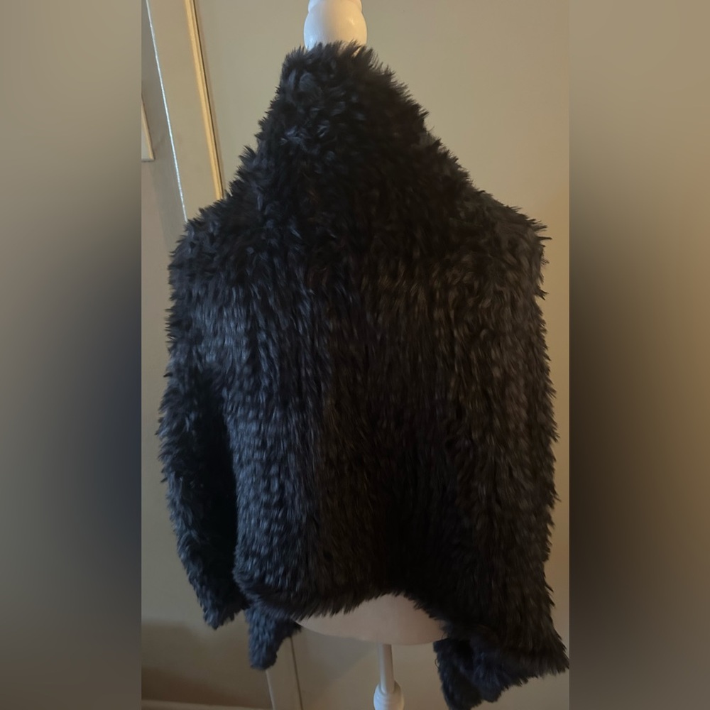 Chico's blue fuzzy shawl/scarf with cinched waist. 
L/XL - Picture 2 of 5
